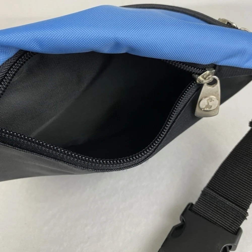 Vintage Universal Studios Fanny Pack Waistpack Bag - Picture 4 of 8